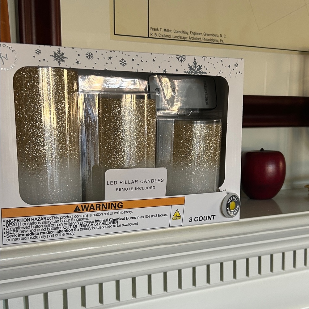 LED Sparkling Gold Pillar Candles with Remote Set of 3 New In Box NWT - Picture 2 of 8